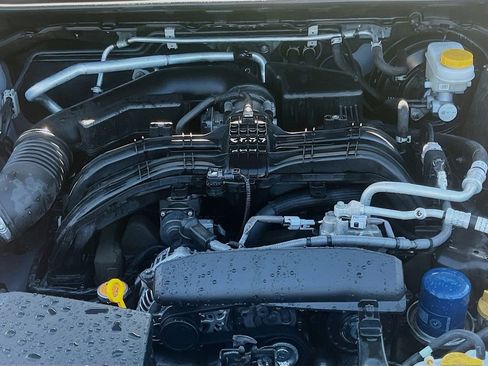 Used 2023 Subaru Crosstrek 2.5i Limited image 31