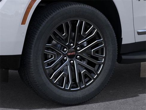 New 2026 GMC Yukon Elevation w/ LPO, Floor Liner Package image 9