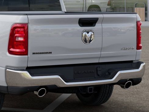 New 2026 RAM 1500 4x4 Crew Cab image 13