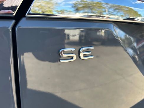 New 2026 Volkswagen Atlas SE FWD image 50