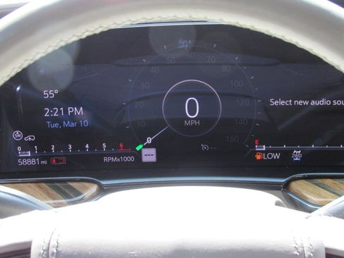 Used 2021 Cadillac Escalade Premium Luxury Platinum image 22