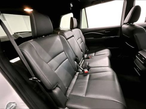 Used 2025 Honda Passport EX-L image 26