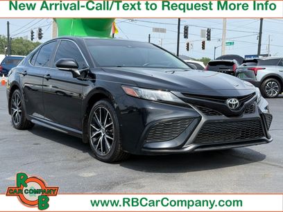 Used 2022 Toyota Camry SE w/ Convenience Package