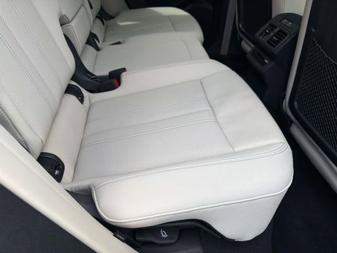 Used 2025 Audi Q5 Premium Plus image 26