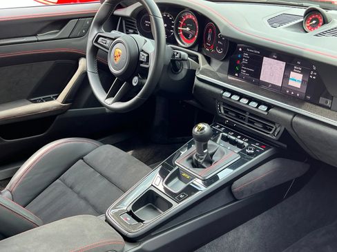 Certified 2022 Porsche 911 GT3 RWD image 21