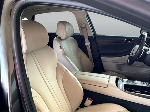 Used 2022 Genesis G80 2.5T w/ Prestige Package AWD/4WD image 9
