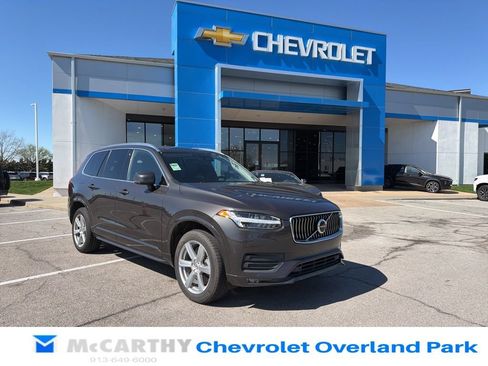 Used 2023 Volvo XC90 B5 Core AWD/4WD image 1