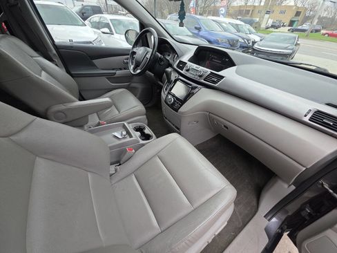Used 2016 Honda Odyssey EX-L image 9