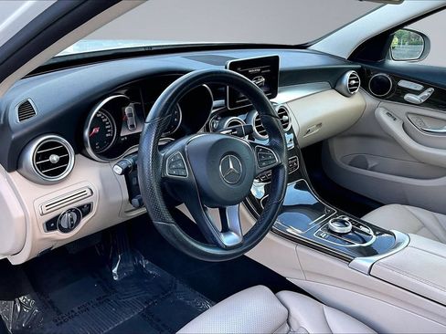 Used 2018 Mercedes-Benz C 300 4MATIC Sedan w/ Premium Package image 11