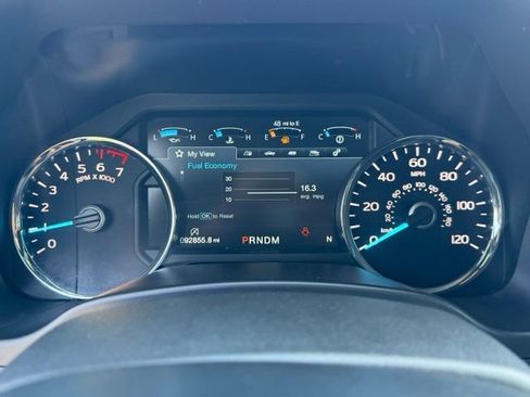 Used 2020 Ford F150 Lariat w/ Equipment Group 502A Luxury AWD/4WD image 15