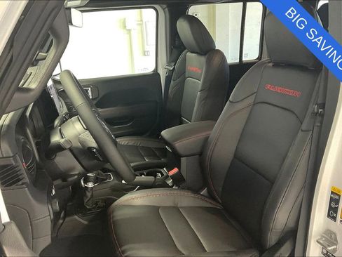 New 2025 Jeep Gladiator Rubicon image 12