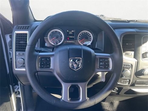 Used 2024 RAM 1500 Classic Warlock image 12