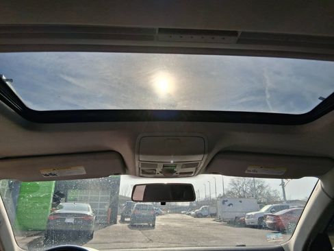 Used 2010 Volkswagen Jetta Limited Edition image 9