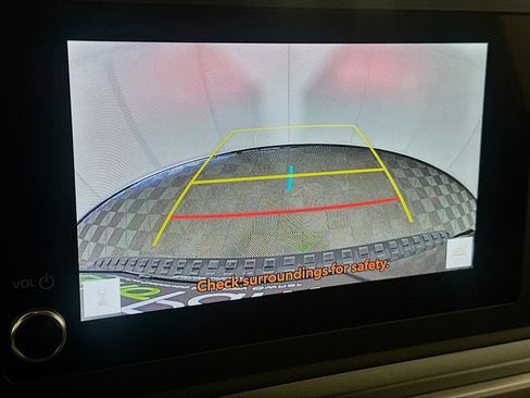 Used 2025 Toyota 4Runner TRD Off-Road image 23