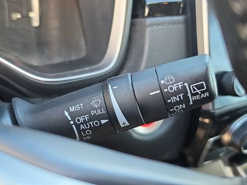 Used 2019 Honda CR-V Touring image 23