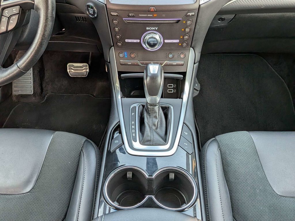 Used 2017 Ford Edge Sport w/ Equipment Group 401A AWD/4WD image 19
