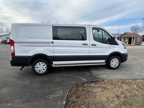 Used 2024 Ford Transit 250 Low Roof w/ Exterior Upgrade Package image 18