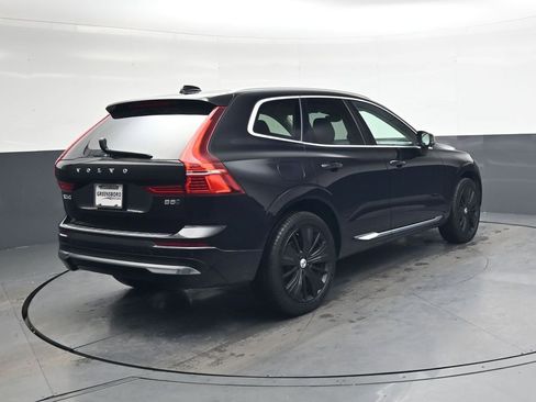 Used 2022 Volvo XC60 B5 Inscription w/ Advanced Package image 4