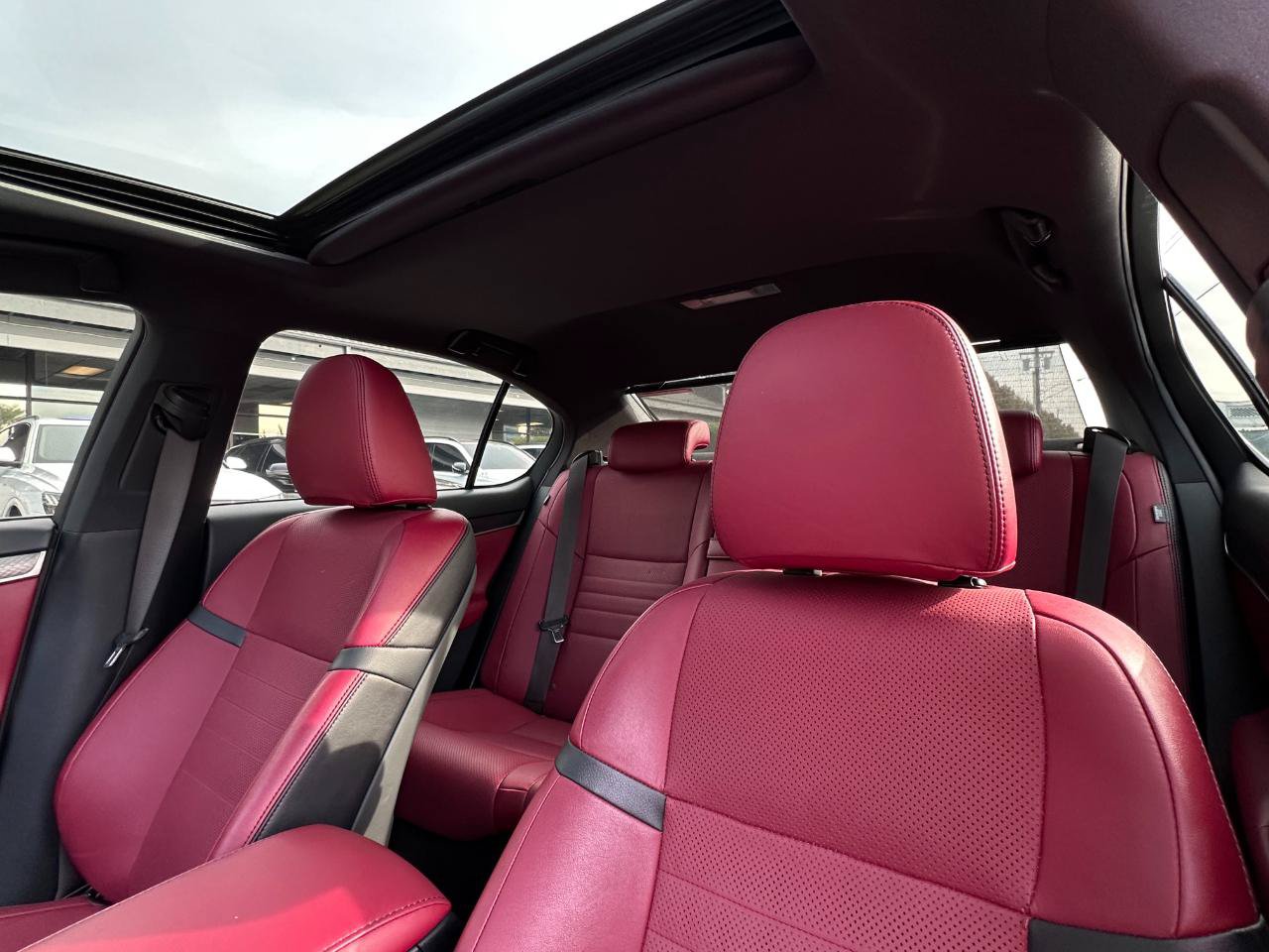 Used 2018 Lexus GS 350 F Sport RWD image 4
