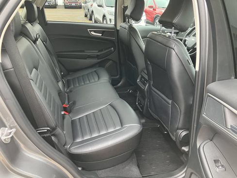Used 2024 Ford Edge SEL w/ Convenience Package AWD/4WD image 16