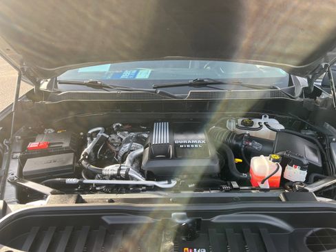 Used 2024 Chevrolet Silverado 1500 RST image 21