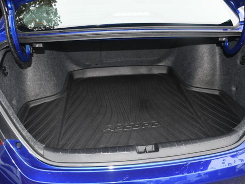 Used 2022 Honda Accord Sport image 16