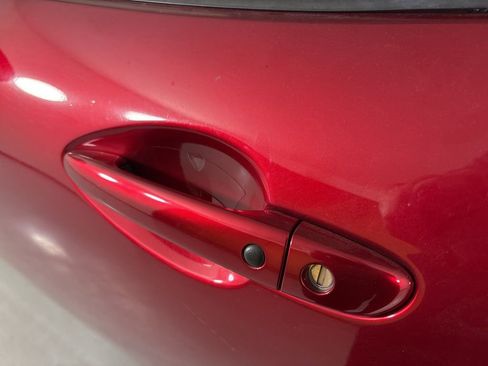 Used 2019 MAZDA MX-5 Miata Sport w/ I-ACTIVSENSE Sport Package image 12