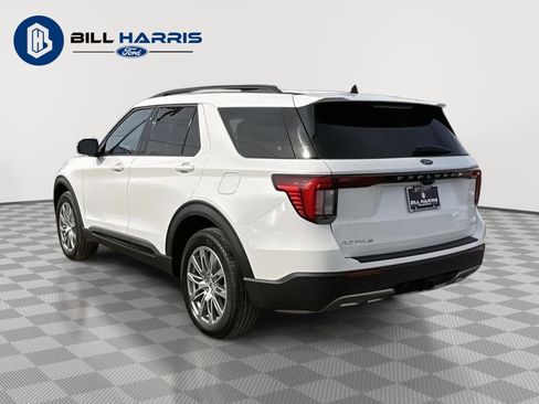 New 2026 Ford Explorer Active w/ Active Comfort Package AWD/4WD image 8