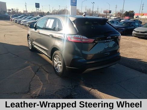 Used 2023 Ford Edge SEL image 7