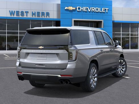 New 2026 Chevrolet Suburban Premier AWD/4WD image 4