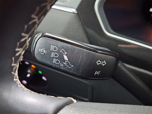 Certified 2022 Volkswagen Tiguan SE image 26