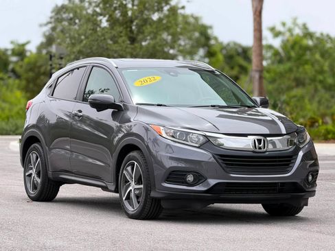 Used 2022 Honda HR-V EX image 1