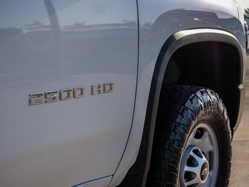 Used 2023 Chevrolet Silverado 2500 W/T w/ WT Convenience Package RWD image 10