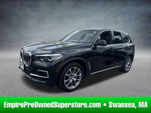 Used 2022 BMW X5 xDrive40i AWD/4WD image 1
