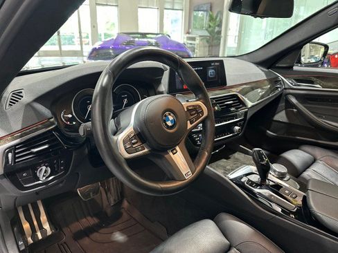 Used 2018 BMW 540i xDrive w/ M Sport Package AWD/4WD image 3