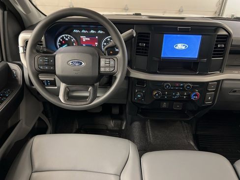 New 2026 Ford F250 XL w/ XL Chrome Package image 11