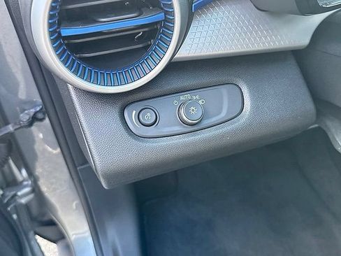 Certified 2024 Chevrolet Trax LS FWD image 15