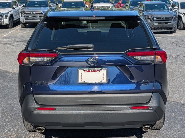 Used 2022 Toyota RAV4 XLE w/ Convenience Package AWD/4WD image 6