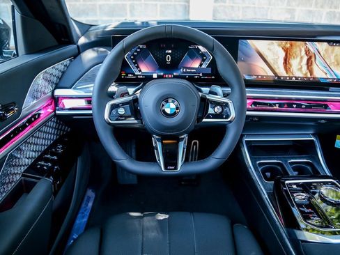 New 2025 BMW 760i xDrive w/ Executive Package image 13
