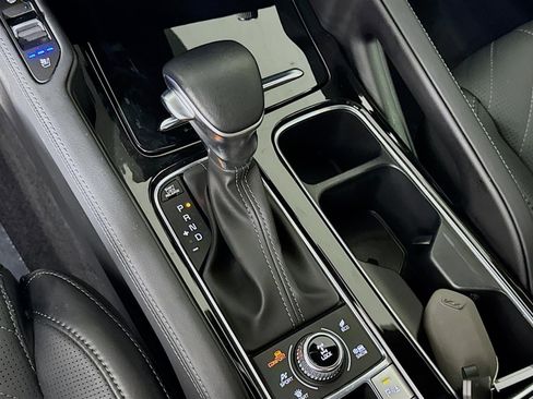 Certified 2025 Kia Telluride SX Prestige X-Line image 19