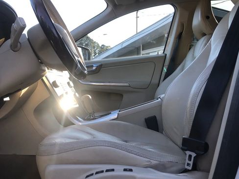 Used 2012 Volvo XC60 T6 image 22