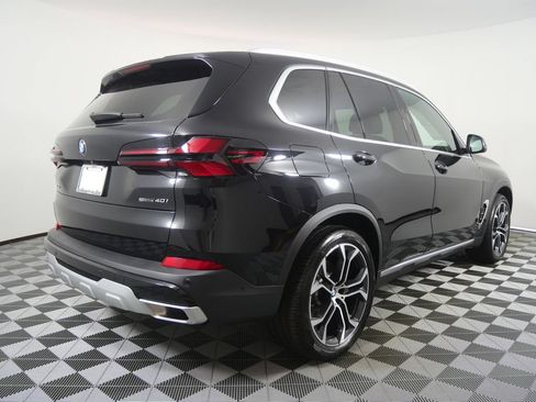 Certified 2026 BMW X5 sDrive40i RWD image 3