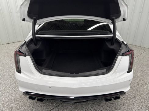 Used 2022 Cadillac CT5 V Blackwing w/ Driver Assist Package RWD image 8