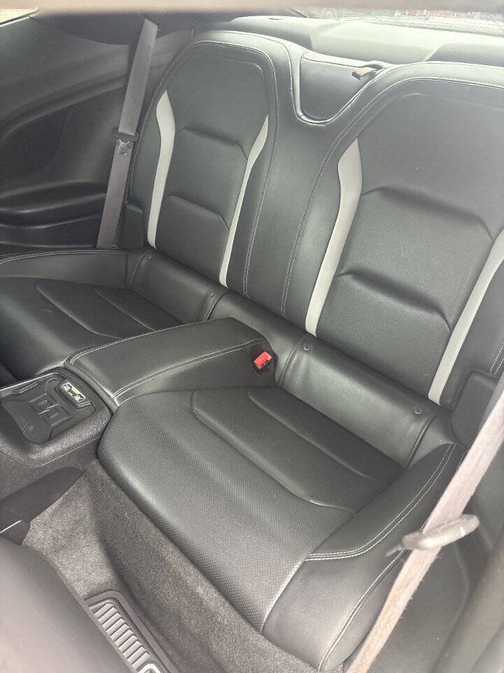 Used 2017 Chevrolet Camaro SS RWD image 14