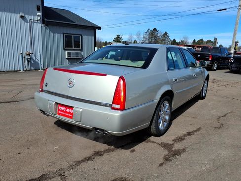 Used 2008 Cadillac DTS image 6
