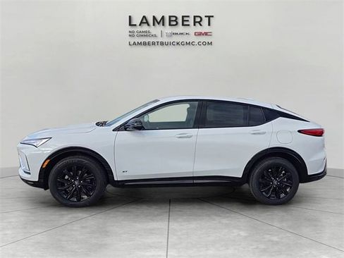 New 2026 Buick Envista Sport Touring w/ Convenience I Package image 2