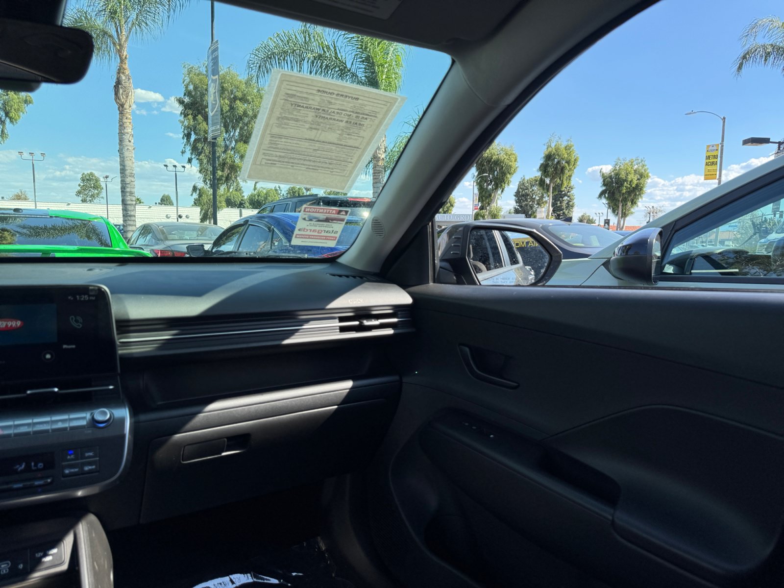 Used 2025 Hyundai Kona SEL FWD image 18