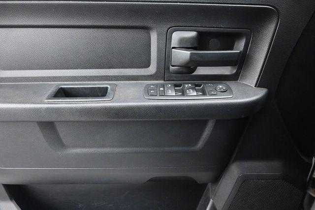 Used 2016 RAM 2500 Tradesman w/ Chrome Appearance Group AWD/4WD image 23