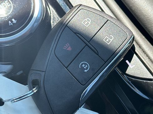 Used 2026 Chevrolet Colorado Trail Boss AWD/4WD image 35