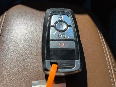 Certified 2024 Ford Bronco Sport Outer Banks w/ Tech Package image 33